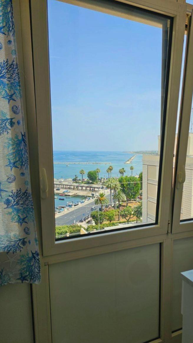 Mare Luna Apartment Bari Eksteriør billede